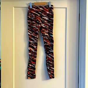 lululemon Align HR Pant 25" | Size 6 | Tiger Tide Smoky Red Multi | EUC